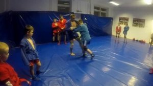 ОТРАБОТКА ПРИЁМОВ С ТРЕНЕРОМ МВД. САМБО ДЕТИ