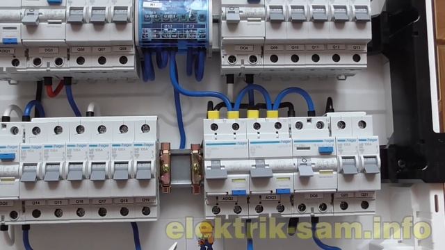 Распределительный щит квартиры 380В неотключаемые линии. Защита холодильника от скачков напряжения смотреть онлайн