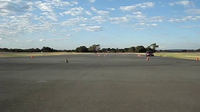 RS Liberty at AHG skidpan - Handbrake attempt смотреть онлайн