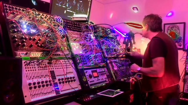Morphic Resonance 07 SONICrider Live Improvisation смотреть онлайн