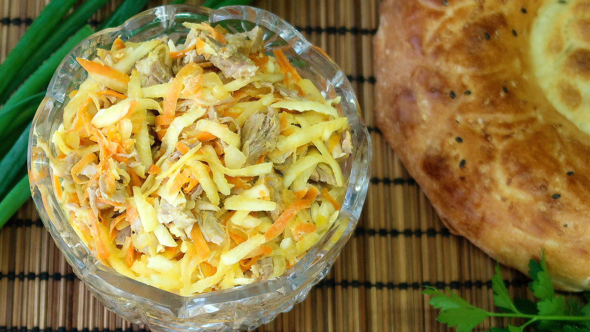 Полезный и простой салат с редькой и мясом смотреть онлайн