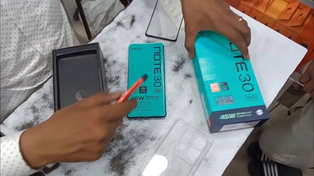 New Phone infinix note 30(5G)8GB RAM/256GB ROM Processor Dimensity 6080/camera 108+2MP+ Front c 16M смотреть онлайн