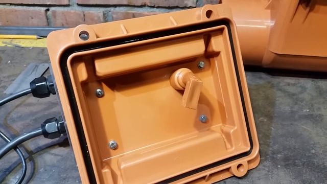 Канализационный обратный клапан с приводом смотреть онлайн