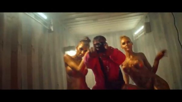 CAPITAL BRA - Russische Muschis