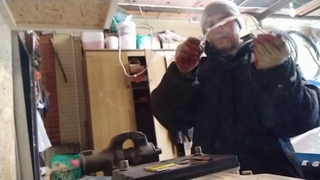 Самый быстрый и экологичность способ достать медную проволоку из провода смотреть онлайн