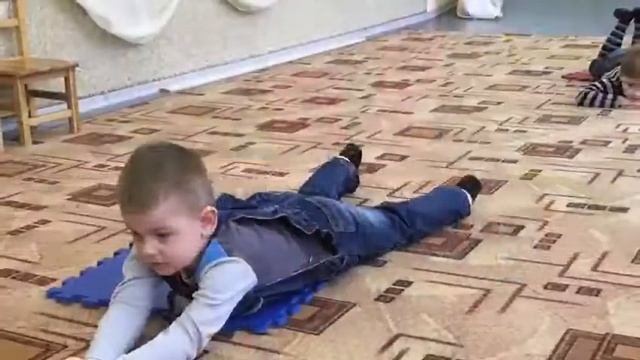 Музыка. 3-хлетки. Занятия в Школе Семь - Я. Детский центр Солнце. смотреть онлайн