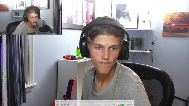 The Five Below Microphone - Should You Buy It? S1:E1 смотреть онлайн