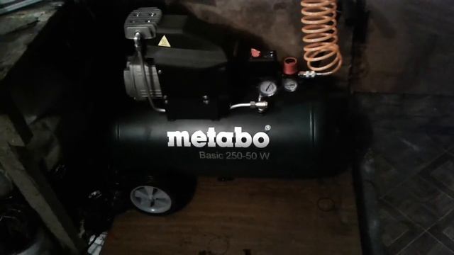 Обзор компрессора Metabo 250-50W смотреть онлайн