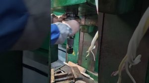 Как снять патрон со шпинделя сверлильного станка))) часть вторая,финал