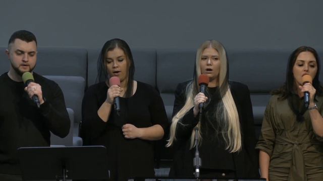 Издали нам сияет страна | Семья Морозовых смотреть онлайн