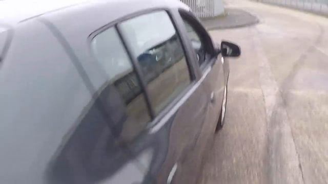 Right Car Hull Dacia Sandero смотреть онлайн