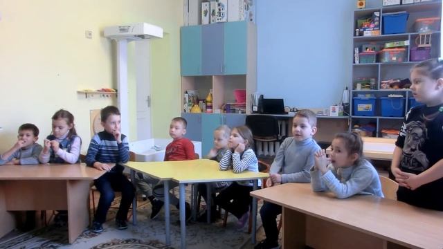 Отгадывание загадки "Без крыльев летает" смотреть онлайн