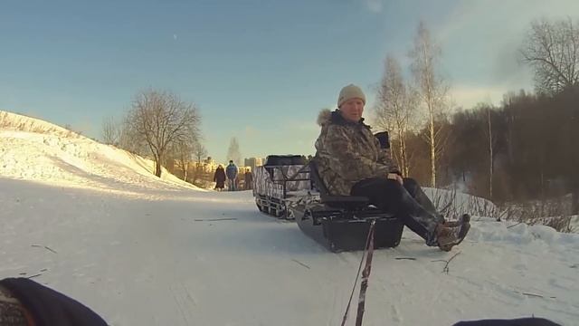 БалтМоторс STANDART R 15ME WR катание с сыном на горках смотреть онлайн