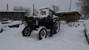 Как в мороз -11С* заводится трактор МТЗ80 стартер магнетон!