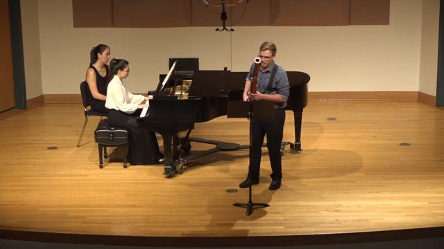 Sonatine- Tango pour basson et piano by Pierre Max Dubios смотреть онлайн