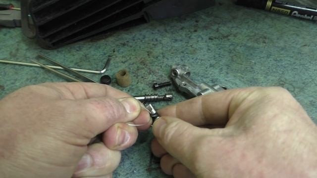 Ремонт маслонасоса бензопилы и переделка/ Repair oil pump chainsaws смотреть онлайн