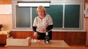 Лабораторная работа по биологии "Изучение клеток чешуи лука под микроскопом"