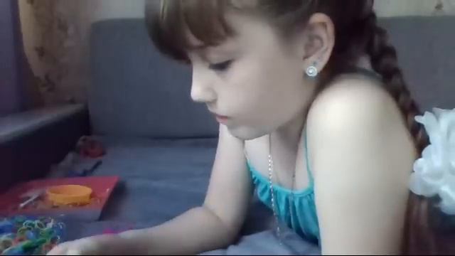 как сплести кольцо из резинок....не забудь поставить класс.. смотреть онлайн