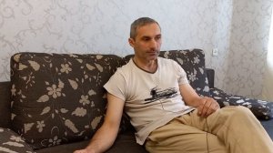 На какой высоте нужно вешать телевизор