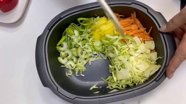 Щи с фасолью. УльтраПро 2 л Tupperware смотреть онлайн