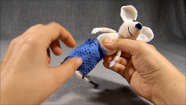 Набор мягких вязаных игрушек «Влюбленные мышата» смотреть онлайн