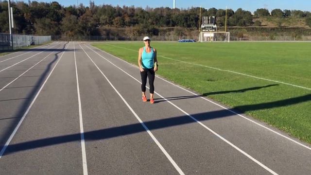 Swim, Bike, Run Intervals - a day in the life of a (vegan) Triathlete смотреть онлайн