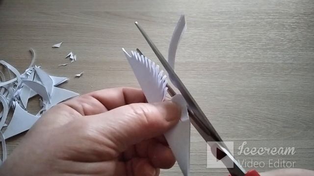 вырезаем красивые снежинки своими рукамичасть 3