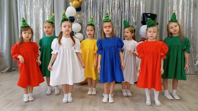 МБДОУ 117, вокальная студия "Голосок". г. Новосибирск. Песня "Ёлочка, ёлка, лесной аромат" смотреть онлайн