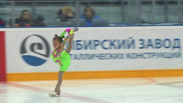 Соревнования по Фигурному катанию. Скоб Дарина (5 лет). 1 место смотреть онлайн