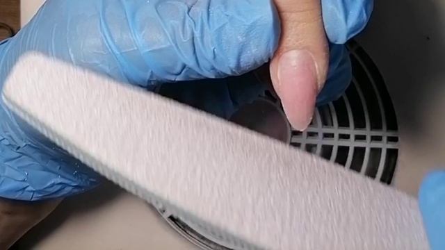 Яркие однотонные ногти смотреть онлайн