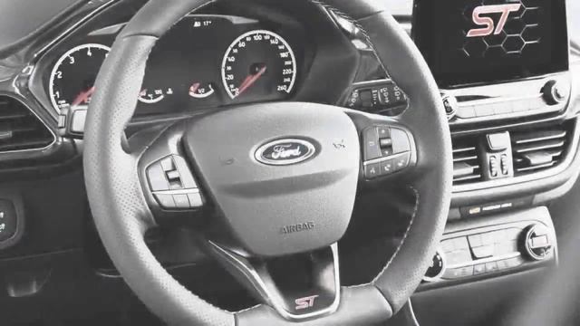 GOOD LOOK | Ford Fiesta ST 2018 With Modern Design Inside