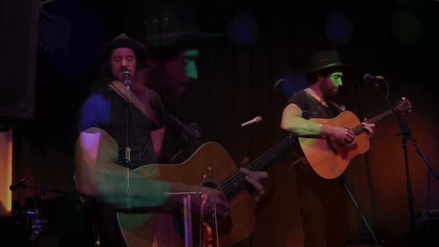 Amistat - Vada Live in Berlin/Art Stalker 2016 смотреть онлайн