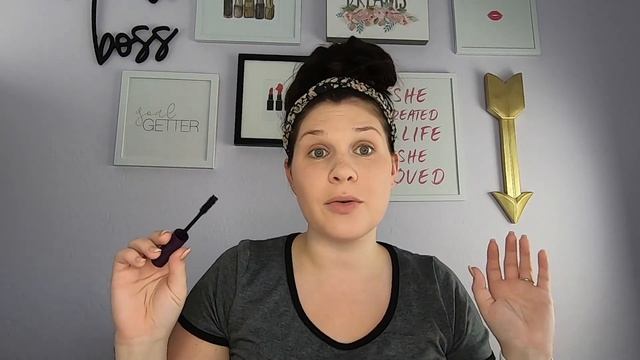 Younique's NEW 4D Moodstruck Epic Mascara REVIEW | Rockin' Lips