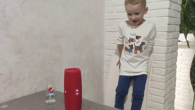 Остановись, не наливай в колонку воду) смотреть онлайн