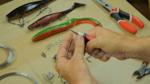 ХИТРАЯ оснастка ДЛЯ крупных СИЛИКОНОВЫХ ПРИМАНОК! КАК сделать «СТИНГЕР» своими руками! )))