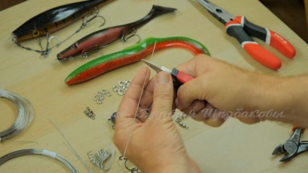 ХИТРАЯ оснастка ДЛЯ крупных СИЛИКОНОВЫХ ПРИМАНОК! КАК сделать «СТИНГЕР» своими руками! )))