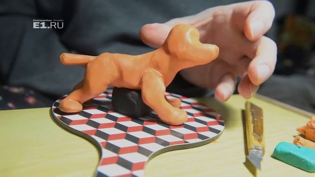 Екатеринбургский бизнесмен после инсульта начал лепить гномиков смотреть онлайн
