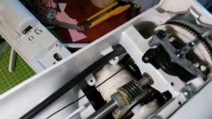 Проблема при намотке шпульки. Не работает моталка шпульки. Швейная машина Janome.