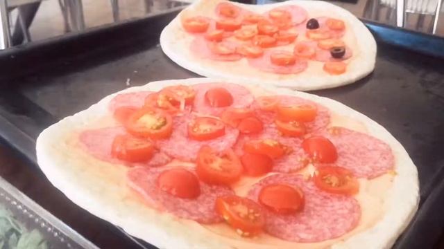 ? Готовим ПИЦЦУ ? смотреть онлайн