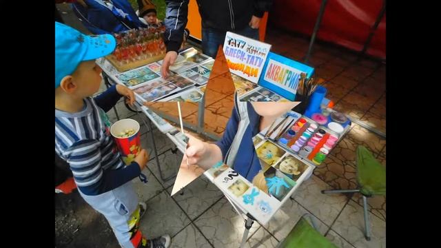 Аквагрим в парке Прибрежном / Face painting in the Park смотреть онлайн