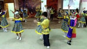 "Речка-реченька" Танец в народном силе