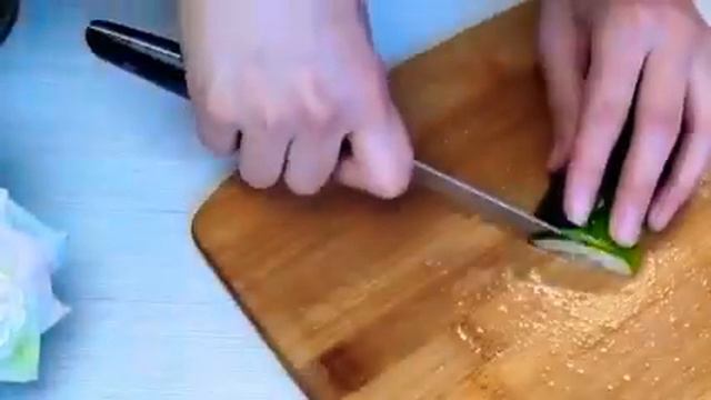 Pamidor Va Bodringdan Ajoyib Karving