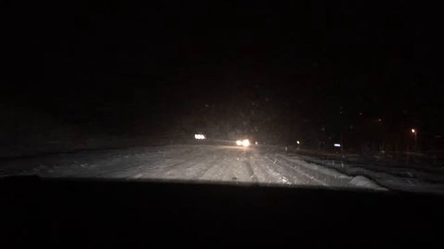 Michelin Alpin A4 Volvo s40 yoğun kar yağışı altında yolculuk смотреть онлайн