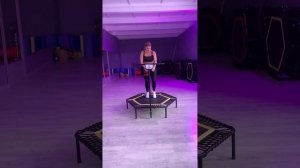 Джампинг класс, Джампинг фитнес тренировка , jumping fitness