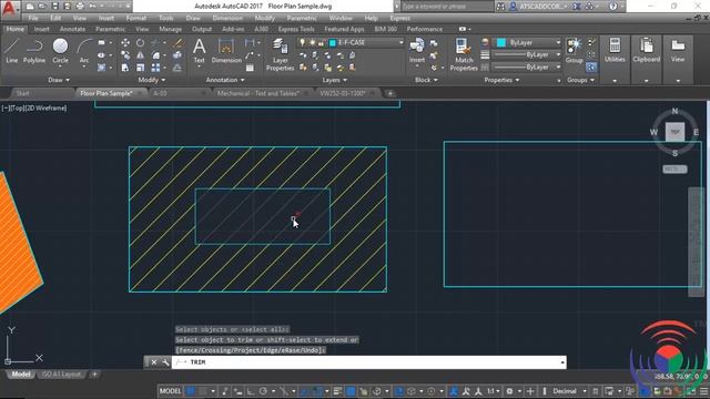 Autodesk AutoCAD: How to use Trimming Hatch Pattern Command in Autodesk AutoCAD смотреть онлайн