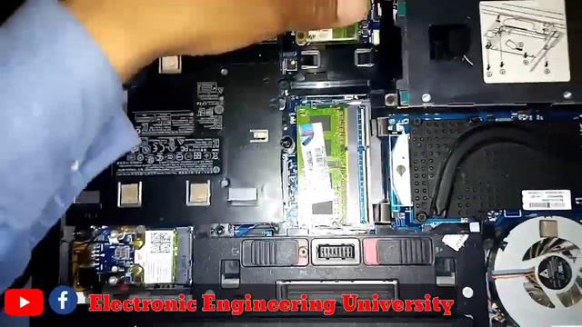 Hp 6470b no display,caps lock light blinking смотреть онлайн