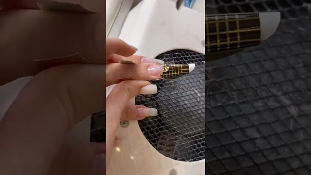 Как думаете в чём причина ??#nailart #дизайнногтей2022 #shorts смотреть онлайн