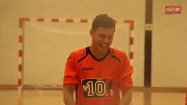 Как попасть в ворота смотреть онлайн