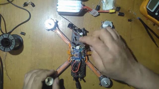 Omnibus F4 Corner, эпопея, глючит гироскоп, советы начинающим при сборке смотреть онлайн