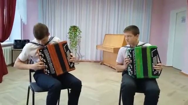 Евгений и Михаил Дубовик, полька "Хуторянка" смотреть онлайн